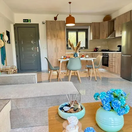 Arokaria Seaview House Apartamento *