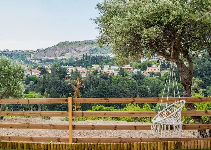 شقة Arokaria Seaview House *