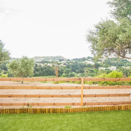 Arokaria Seaview House *